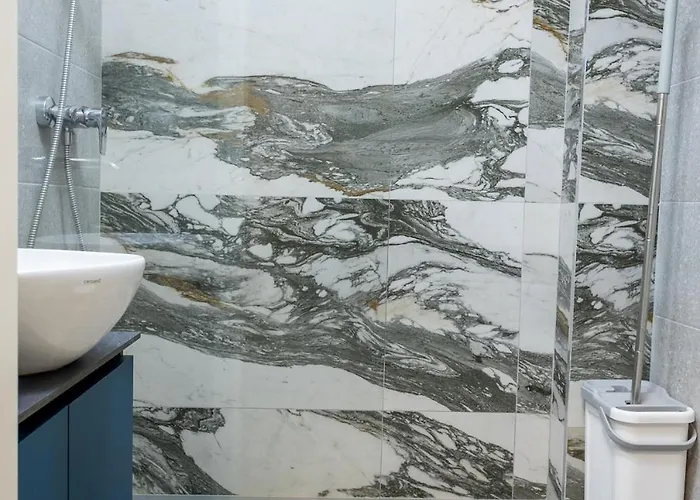 1012 Arena Nationala - Renovated