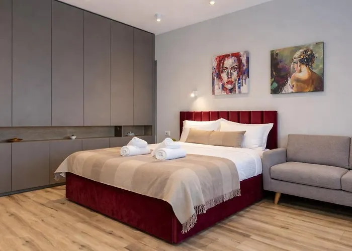 1012 Arena Nationala - Renovated